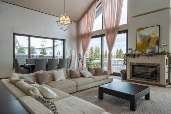 Dynamic Shared Room – Historic District