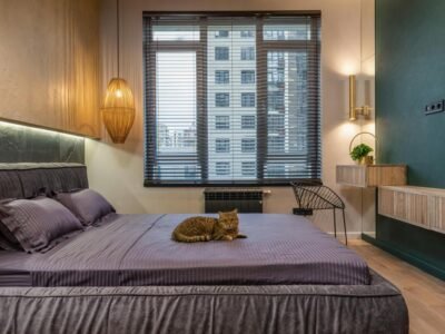 Exquisite Shopping District Private Room – Modern