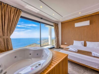 Sunset Tide Villa – Beachfront villa in Canggu, Indonesia